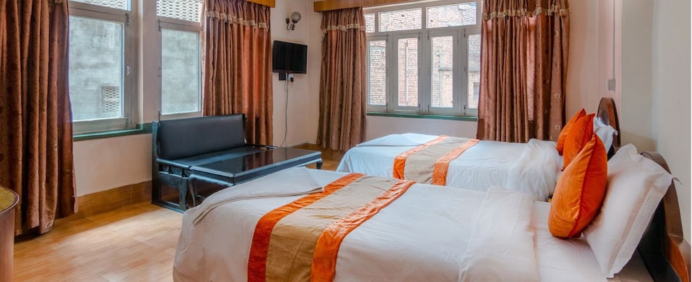 Classic Double or Twin Room