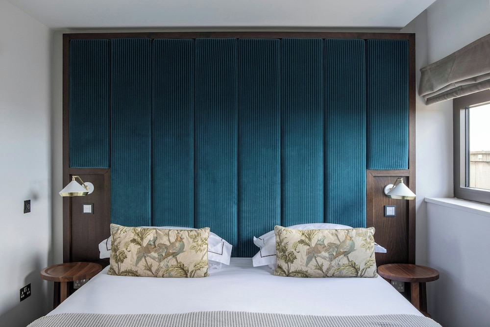 Suite, 1 Bedroom photo 3