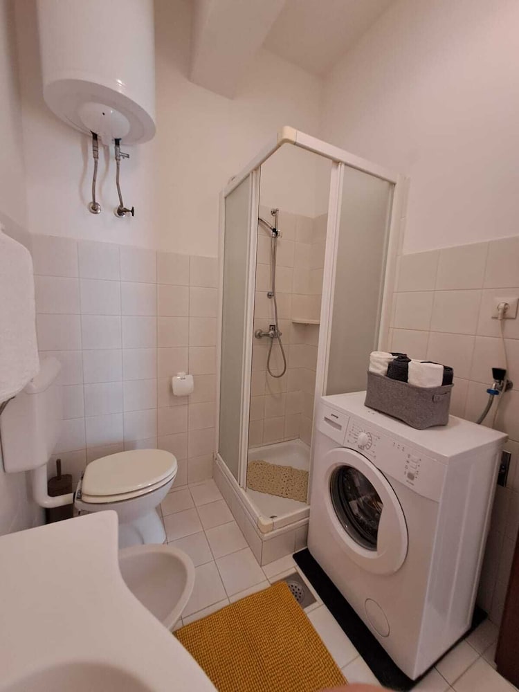 Family Apartment (1) photo 3