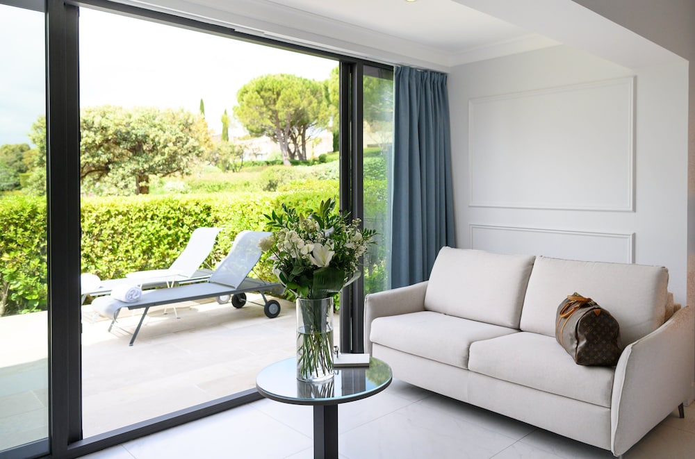 Junior Double or Twin Room, Terrace photo 3