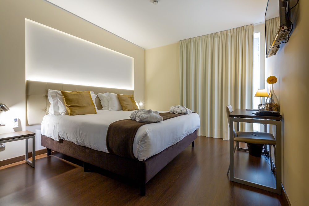 Premium Double Room, 1 Double Bed, Terrace - Photo 1