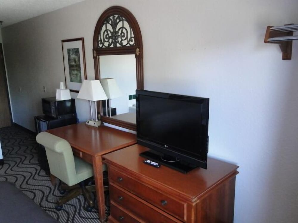Deluxe Single Room, 1 King Bed, Jetted Tub