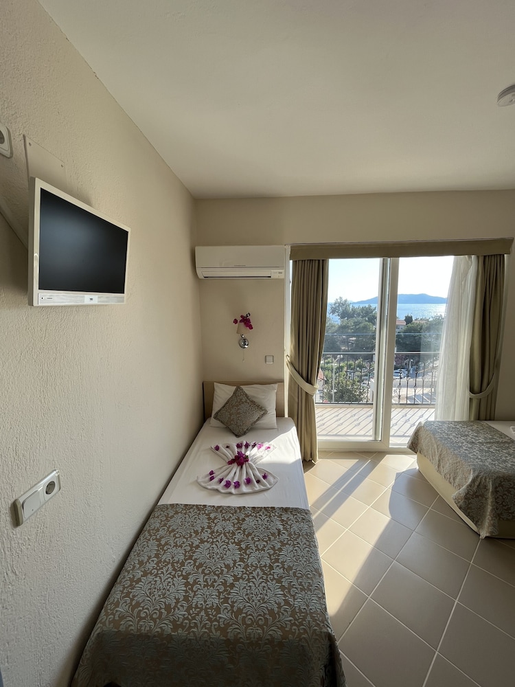 Triple Room photo 1