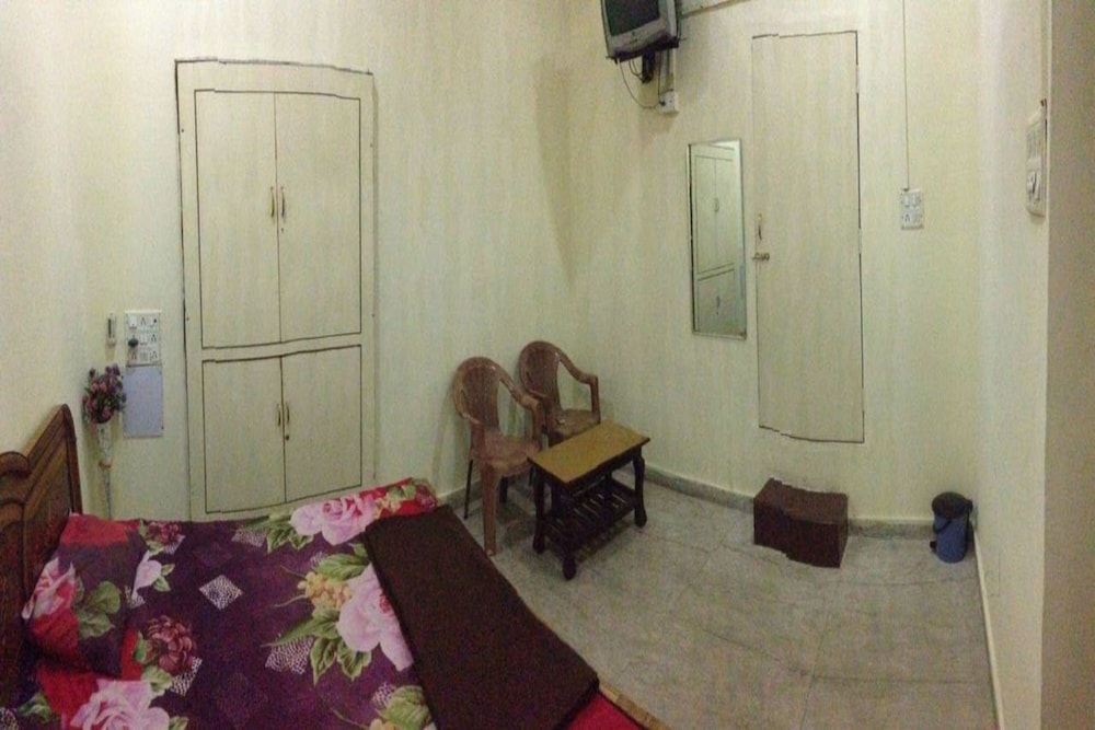 Standard Room photo 3