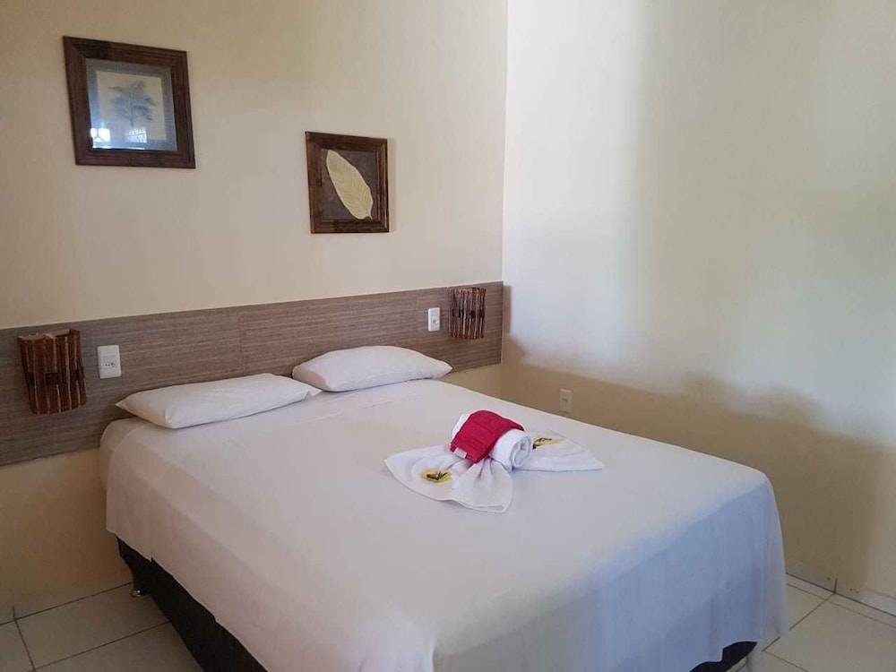Standard Twin Room - Photo 1