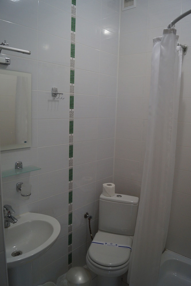 Standard Single Room photo 2