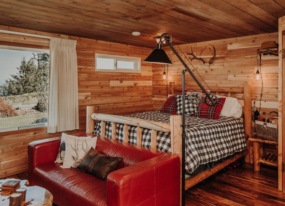 Deluxe Cottage