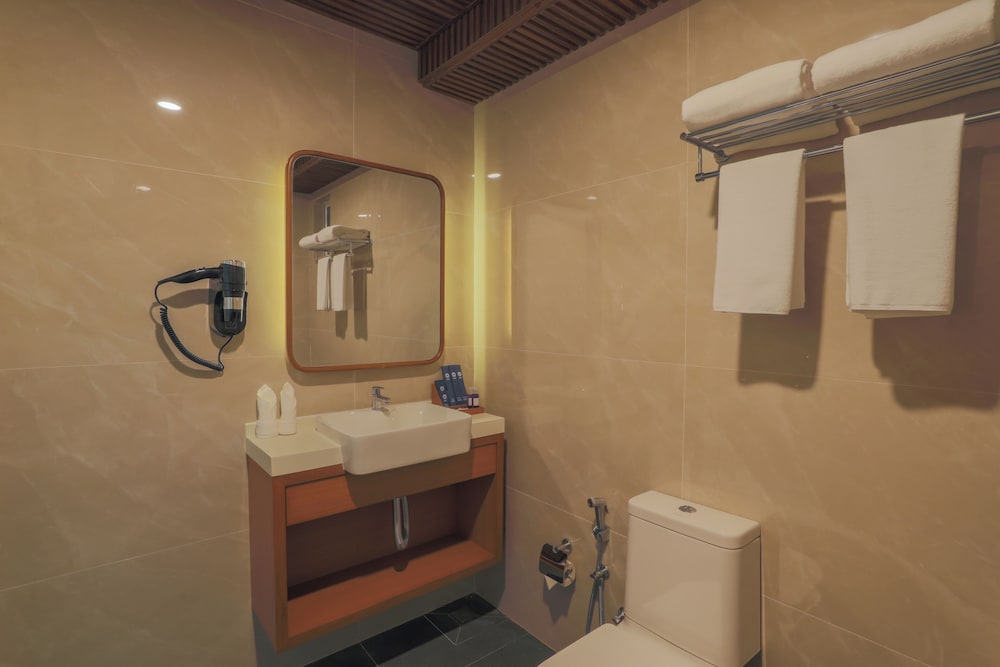 Superior Studio Suite - Photo 3