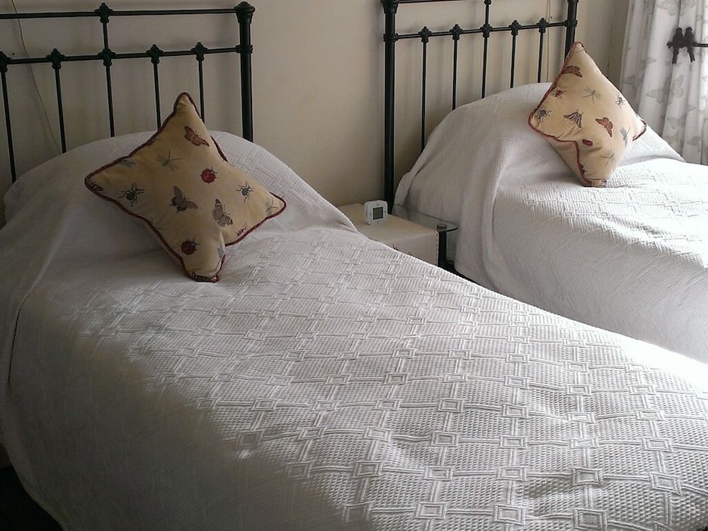 Comfort Double or Twin Room, Ensuite, Garden View photo 1