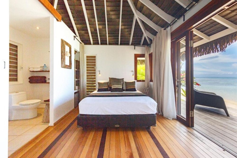 Bungalow Honeymoon photo 3