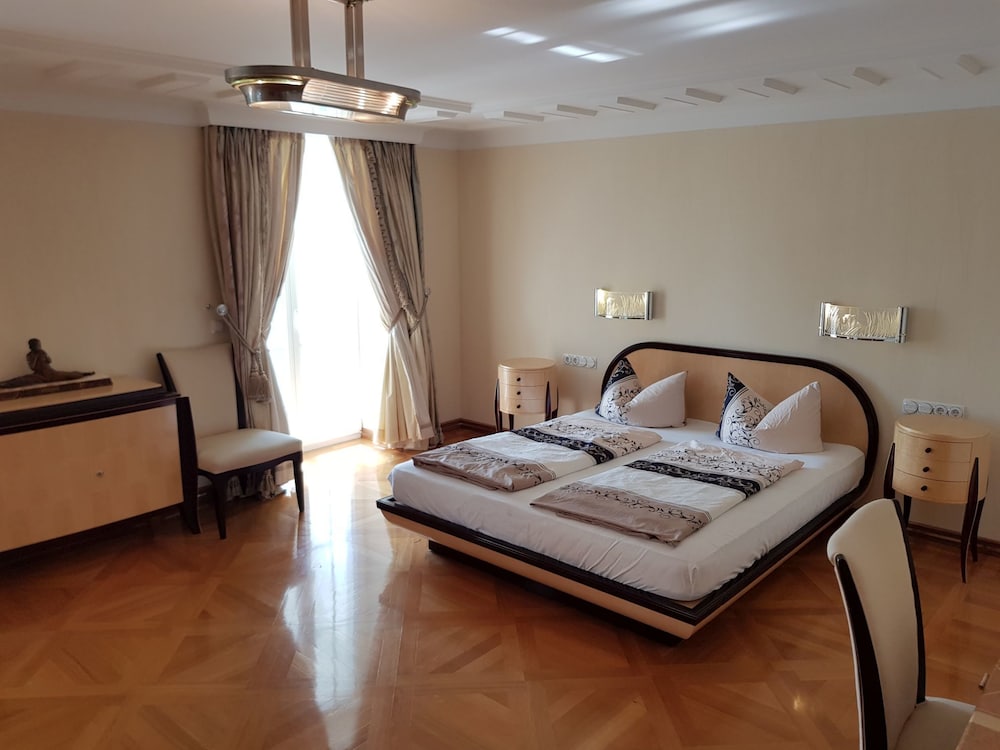 Villa, 6 Bedrooms, Private Pool photo 3