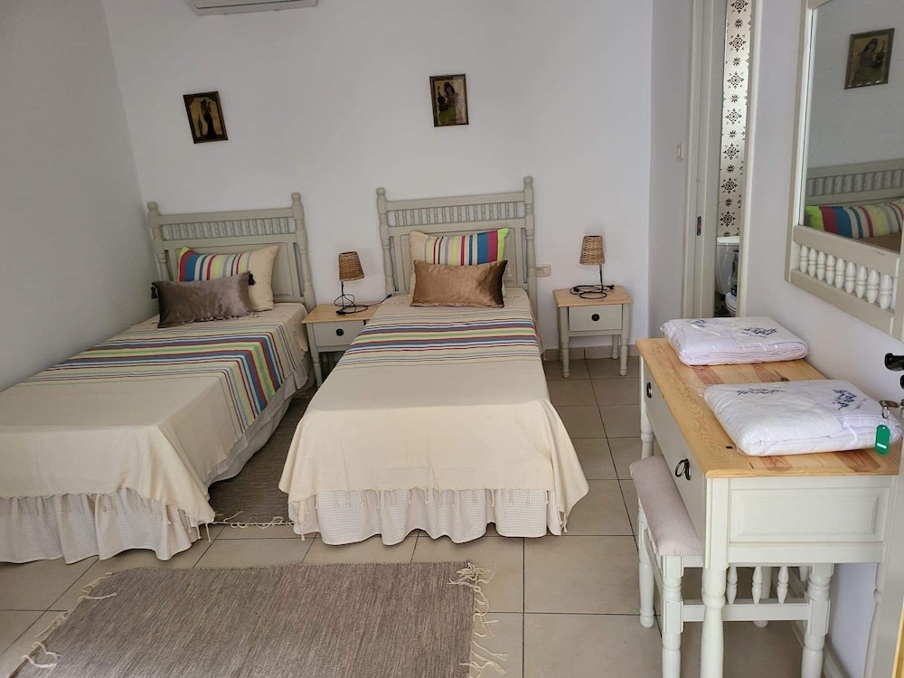 Standard Double or Twin Room photo 2