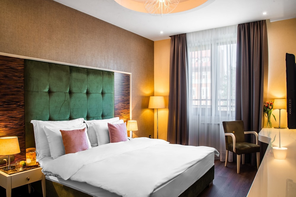 Superior Room - Photo 6