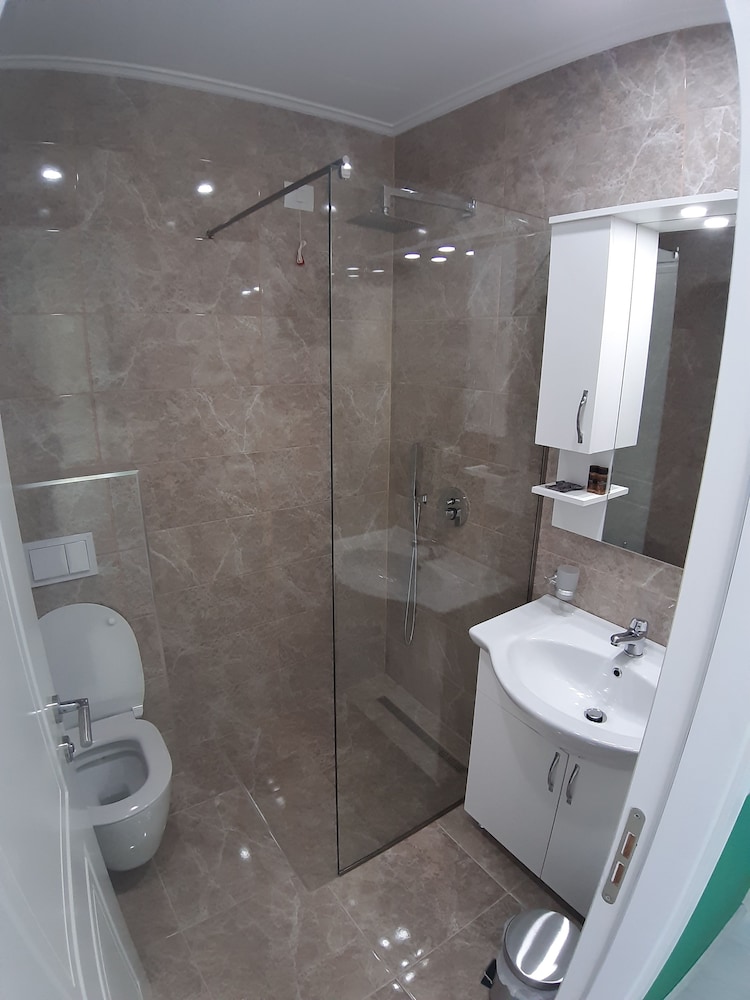 Deluxe Double Room, 1 Queen Bed, Sea View photo 3