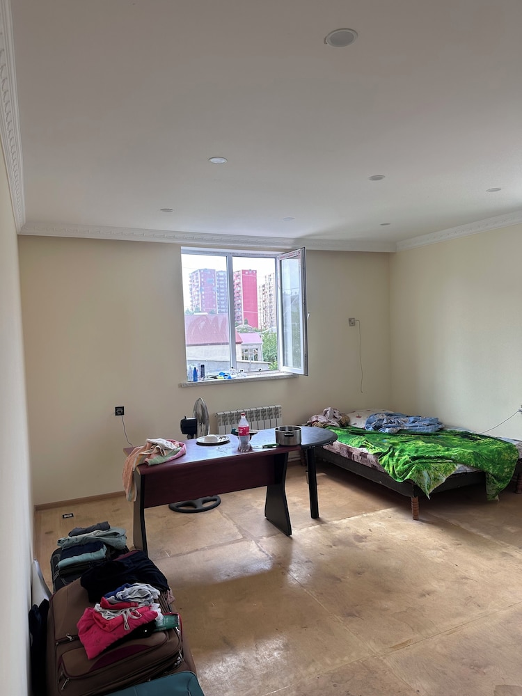 Basic Double or Twin Room - Photo 16