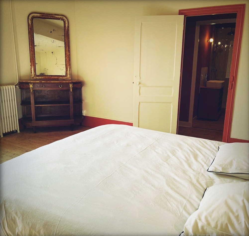 Classic Twin Room