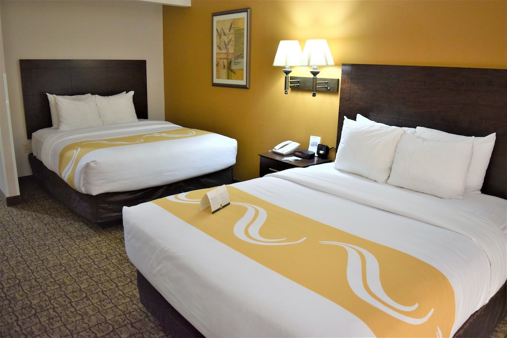 Room, 2 Queen Beds, Accessible, Non Smoking - Photo 2