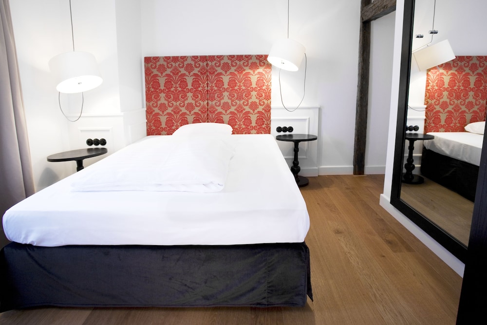 Little Deluxe Double Room photo 1