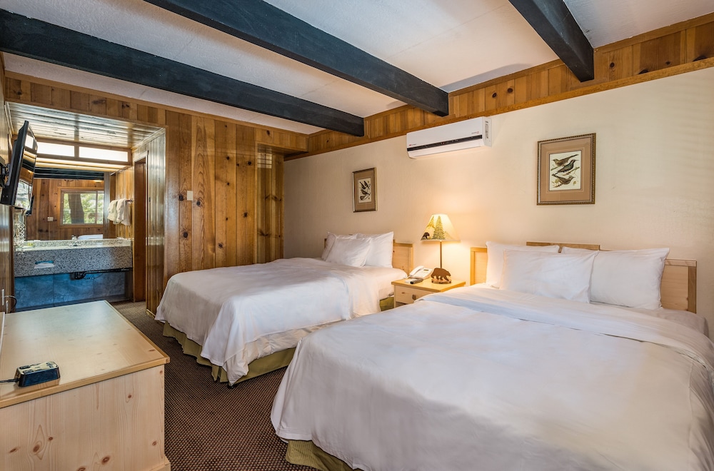 Standard Chalet, Multiple Beds, Kitchen, Resort View - Photo 2