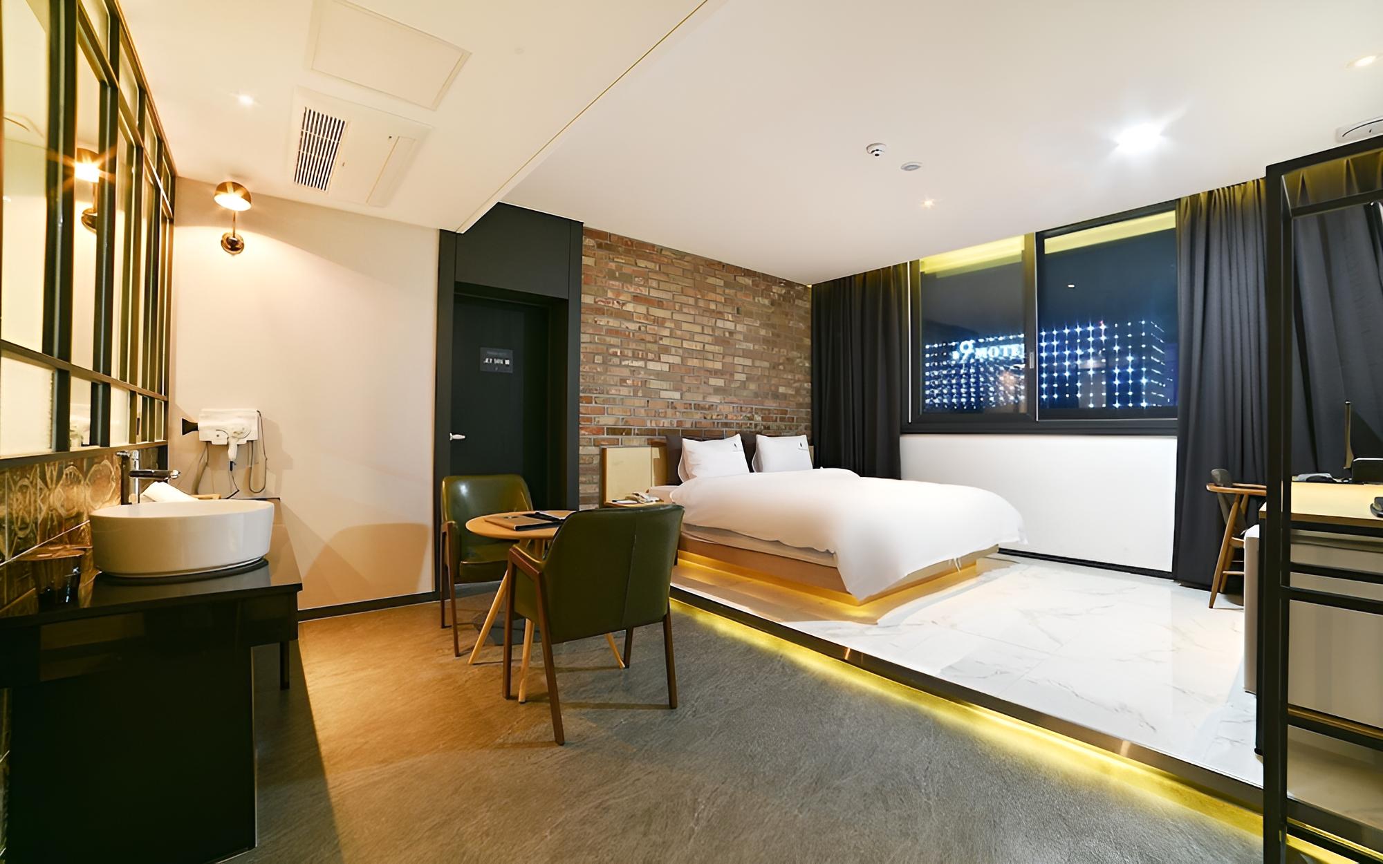 Room (VIP (Jet Spa)) - Photo 4