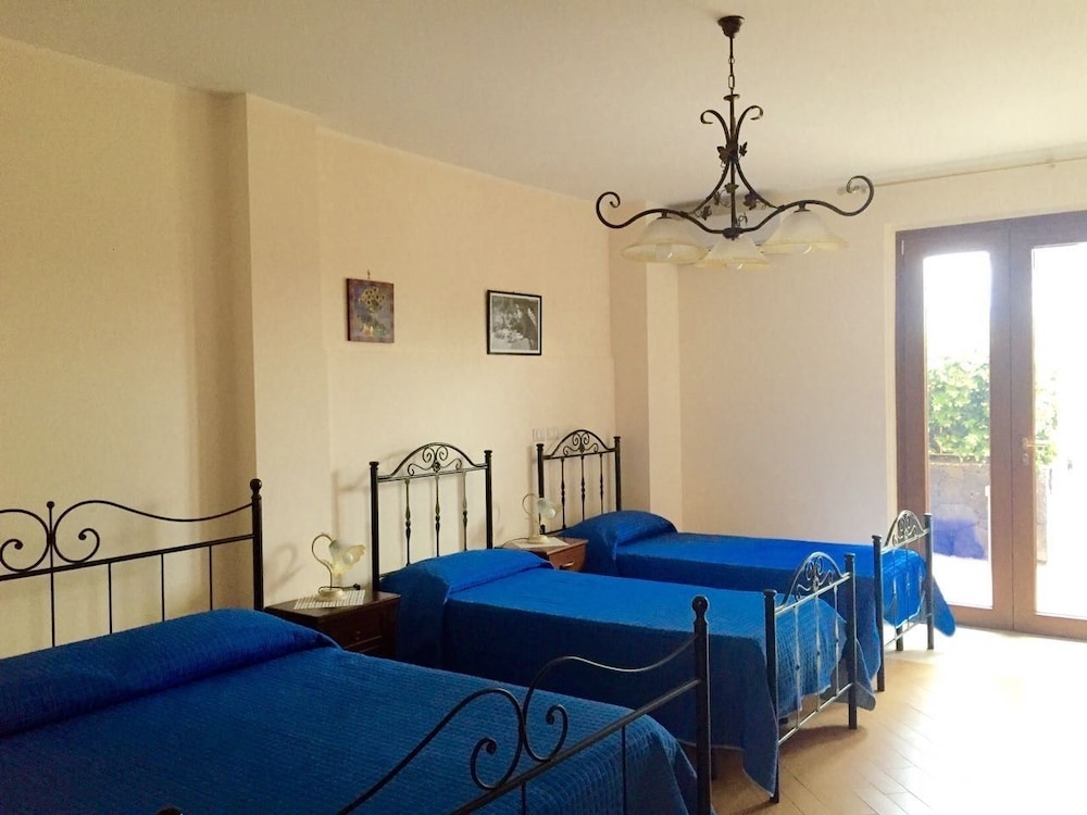Standard Quadruple Room photo 1