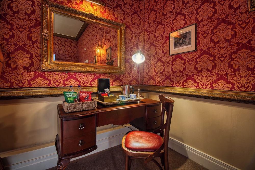 The Bishops Suite photo 2