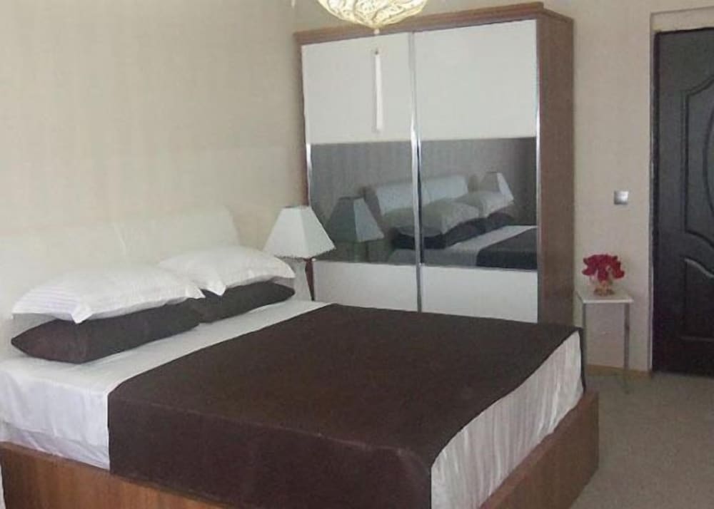 Standard Twin Room photo 2