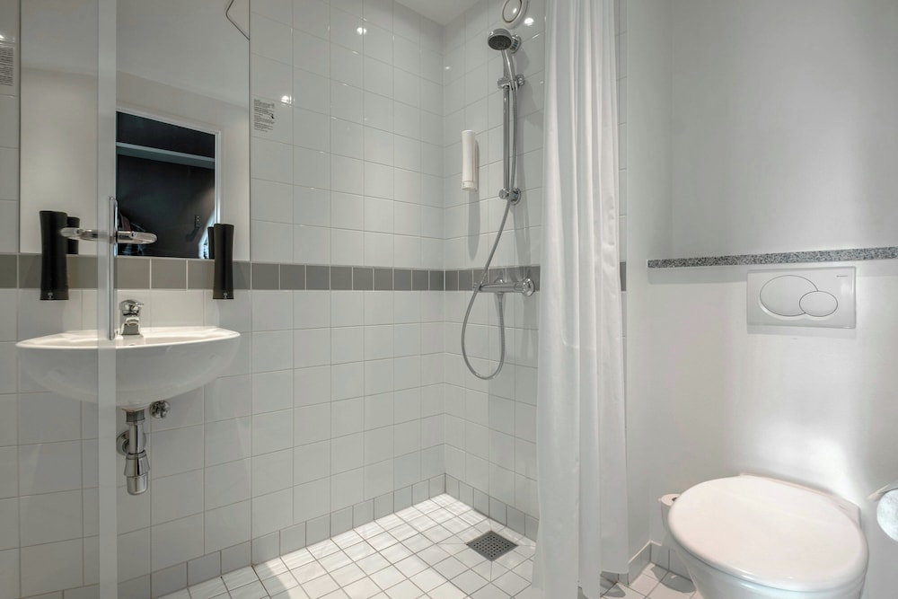 Standard Room, 1 Double Bed - Photo 7
