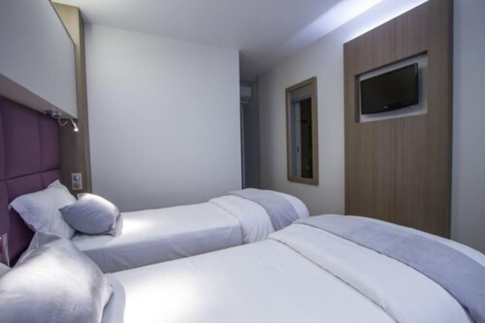 Premium Twin Room