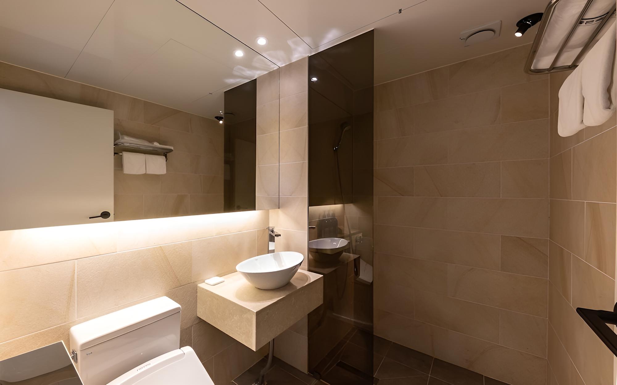 Room (Standard B (OTT)) - Photo 4