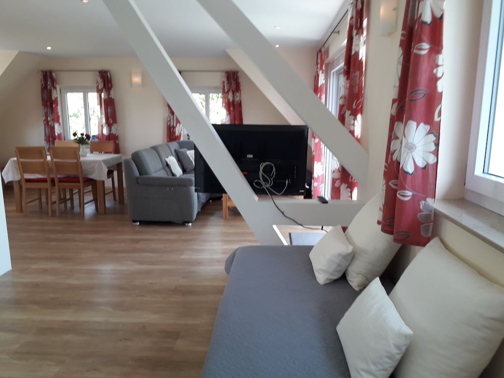 Apartment, 2 Bedrooms (Eiche) photo 1