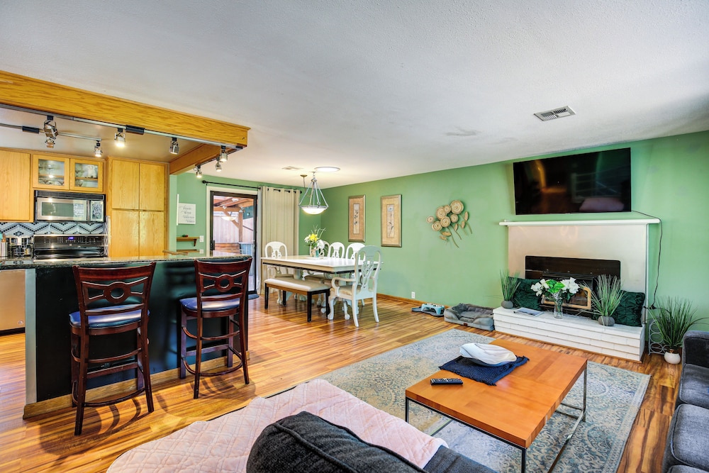 House (4 Bedrooms) photo 1