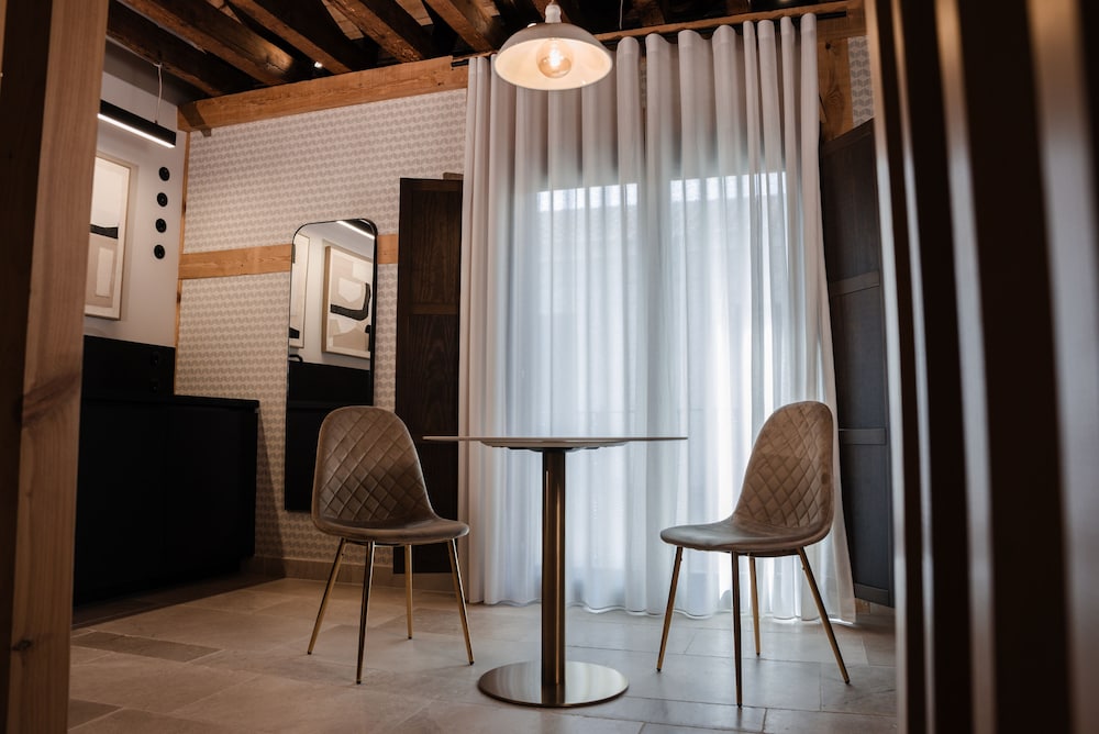 Luxury Studio Suite, City View photo 2