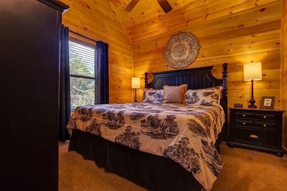 House, 2 Bedrooms