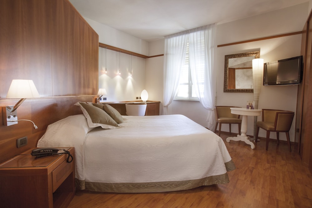 Superior Double Room - Photo 2