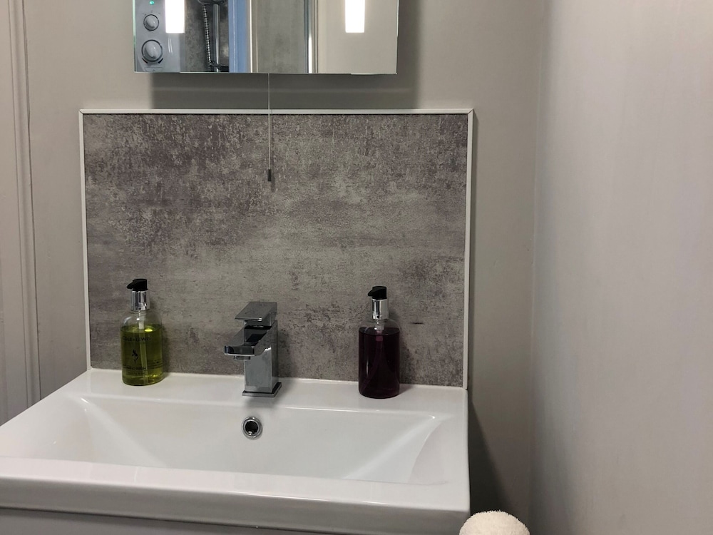 Classic Twin Room, Ensuite (No Pets ) photo 2