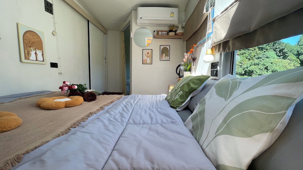 Comfort Shared Dormitory, Multiple Beds