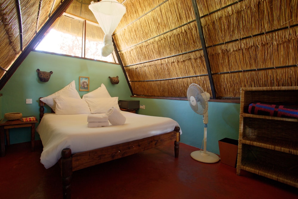 Double Room, Shared Bathroom photo 2