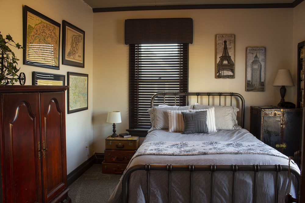 Travel Suite photo 1