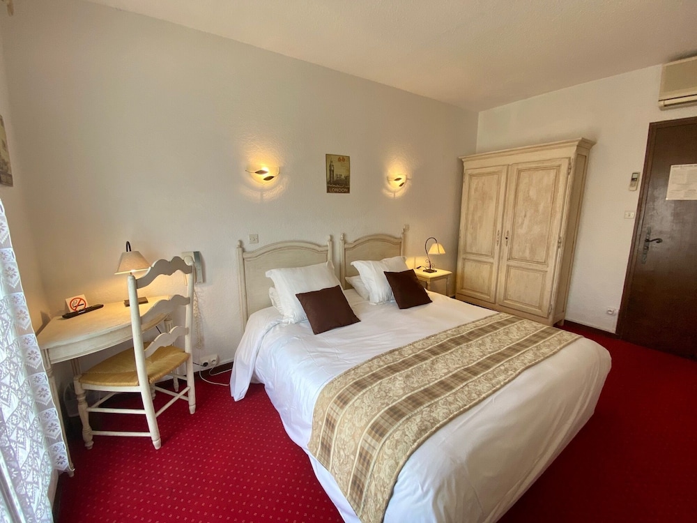 Superior Double Room - Photo 3