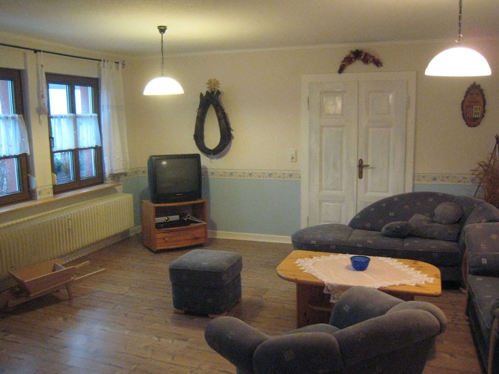 Classic House, 3 Bedrooms photo 3
