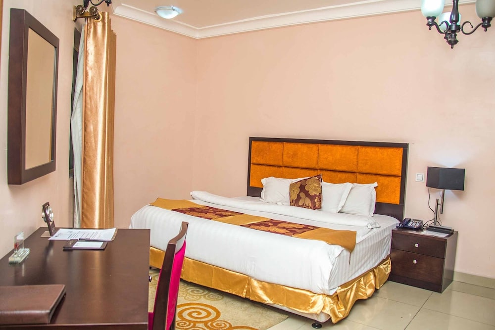 Presidential Suite, Multiple Beds photo 2