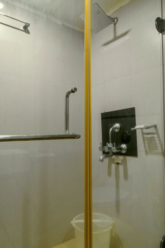Premium Room - Photo 5