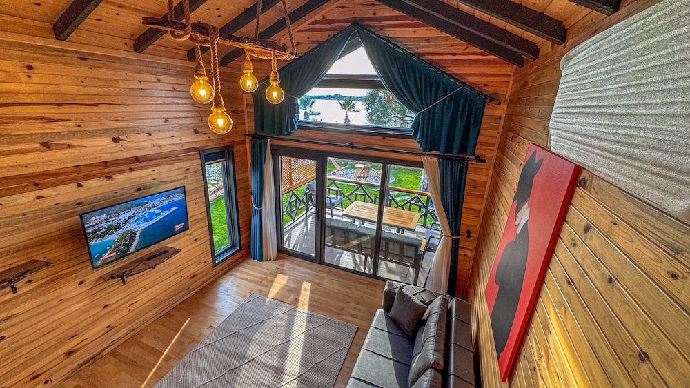Jakuzili Cift Kisilik Bungalov photo 1