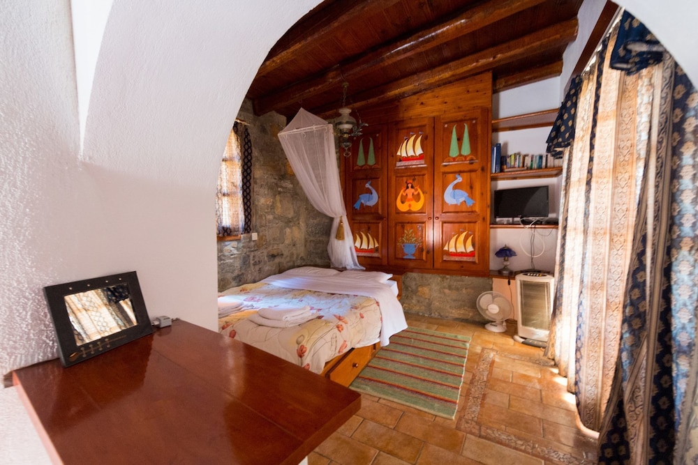 House, Sea View (Leonidas) - Photo 4