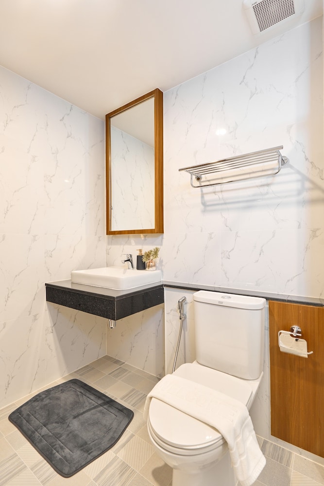 Family Studio Suite, 2 Bedrooms - Photo 37