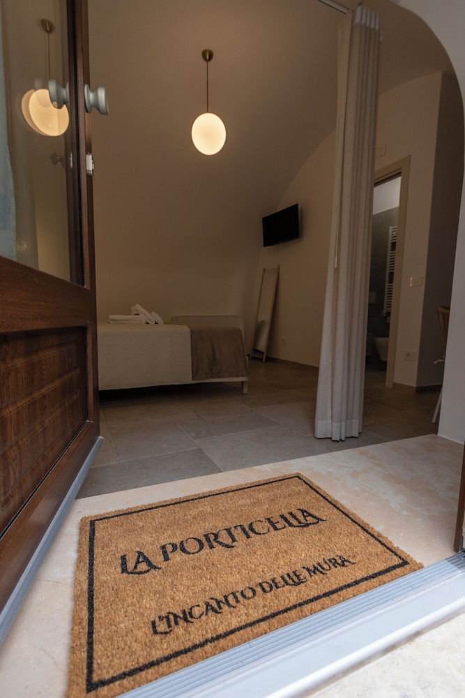 Deluxe Townhome, City View, Ground Floor photo 2