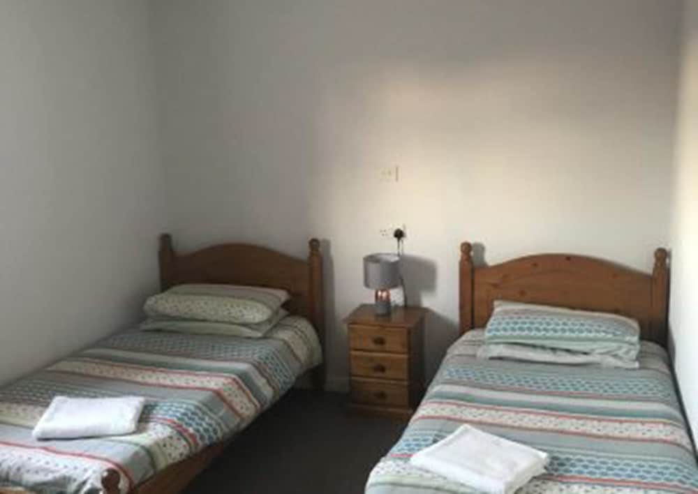 Twin Room, Ensuite