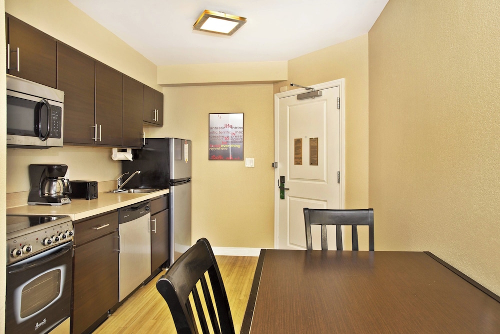TownePlace Suites by Marriott Republic Airport Long Island, Foto 6