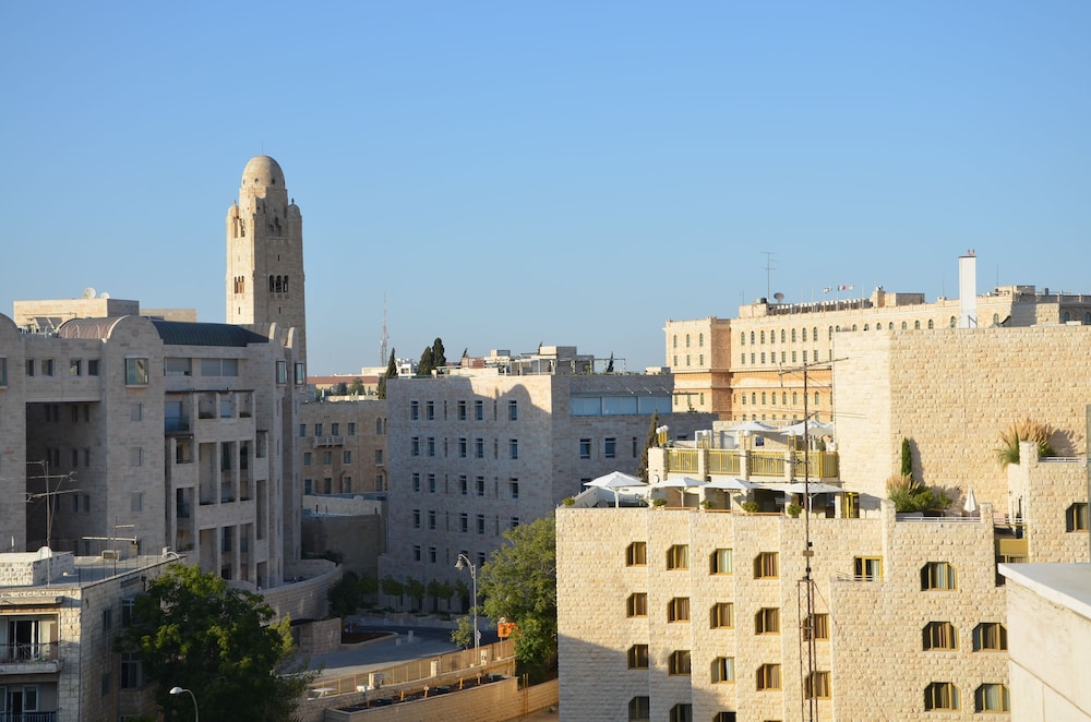 Superior Room, City View - Photo 6